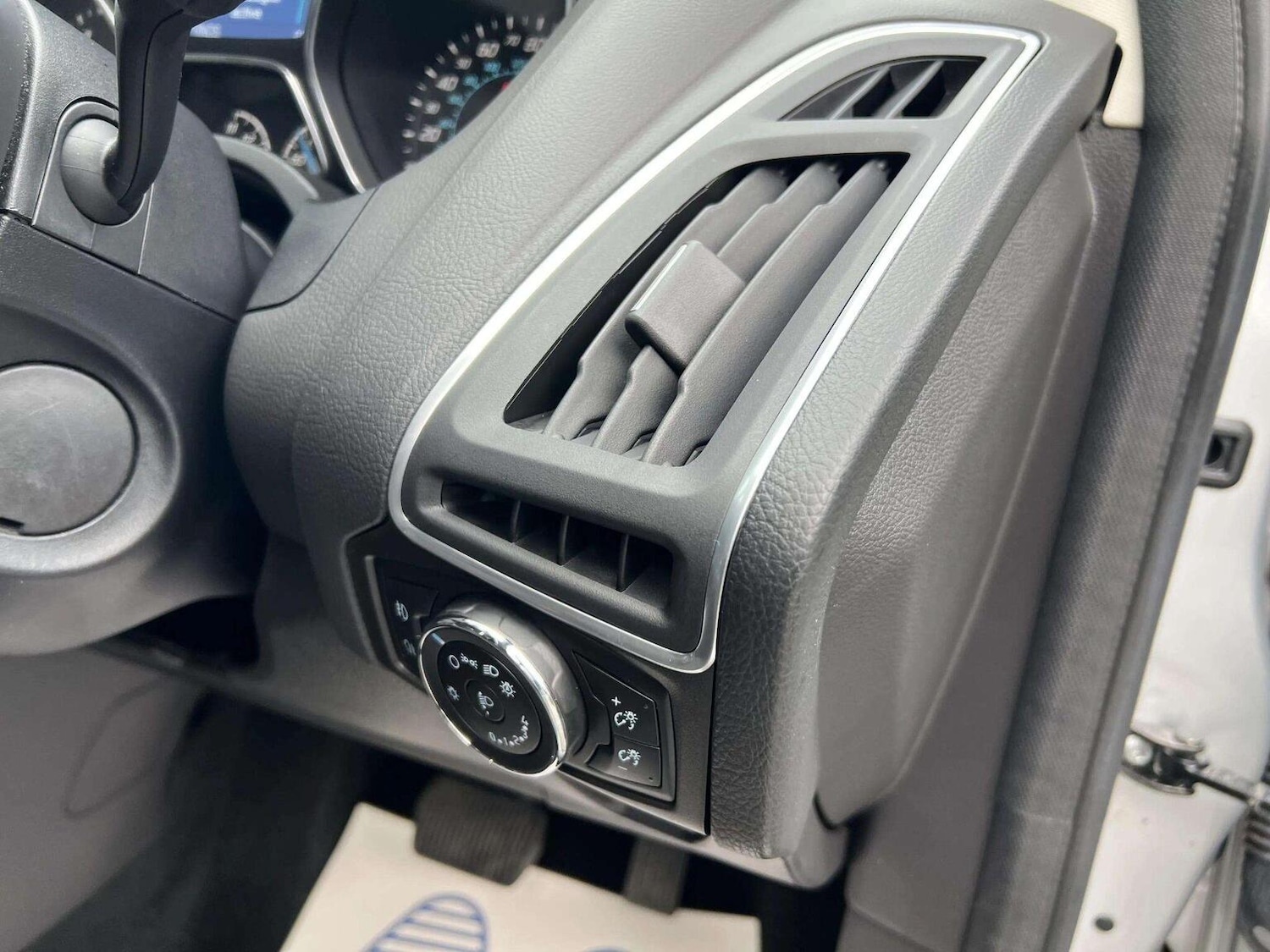 Used Ford Focus 2014 for sale - 76566644: Photo 64