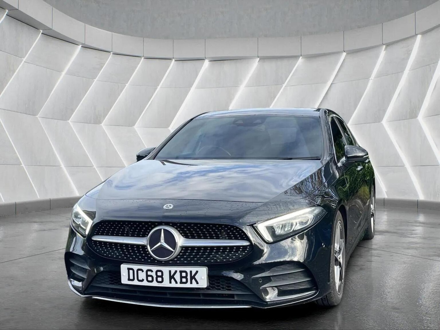 Used Mercedes-Benz A-Class 2018 for sale - 76566619: Photo 6