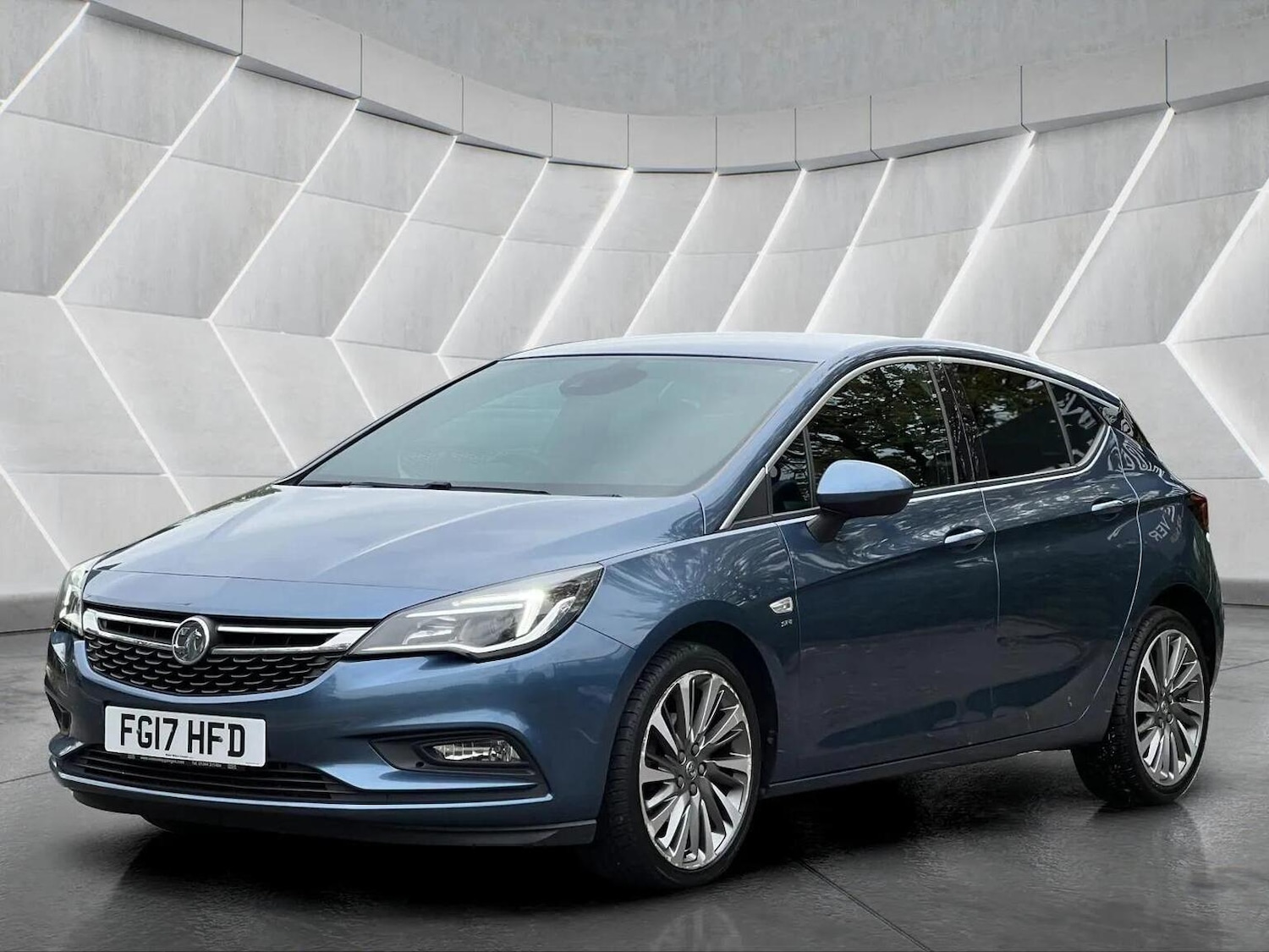 Used Vauxhall Astra 2017 for sale - 76566664: Photo 11