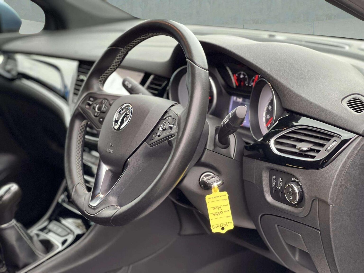 Used Vauxhall Astra 2017 for sale - 76566664: Photo 18