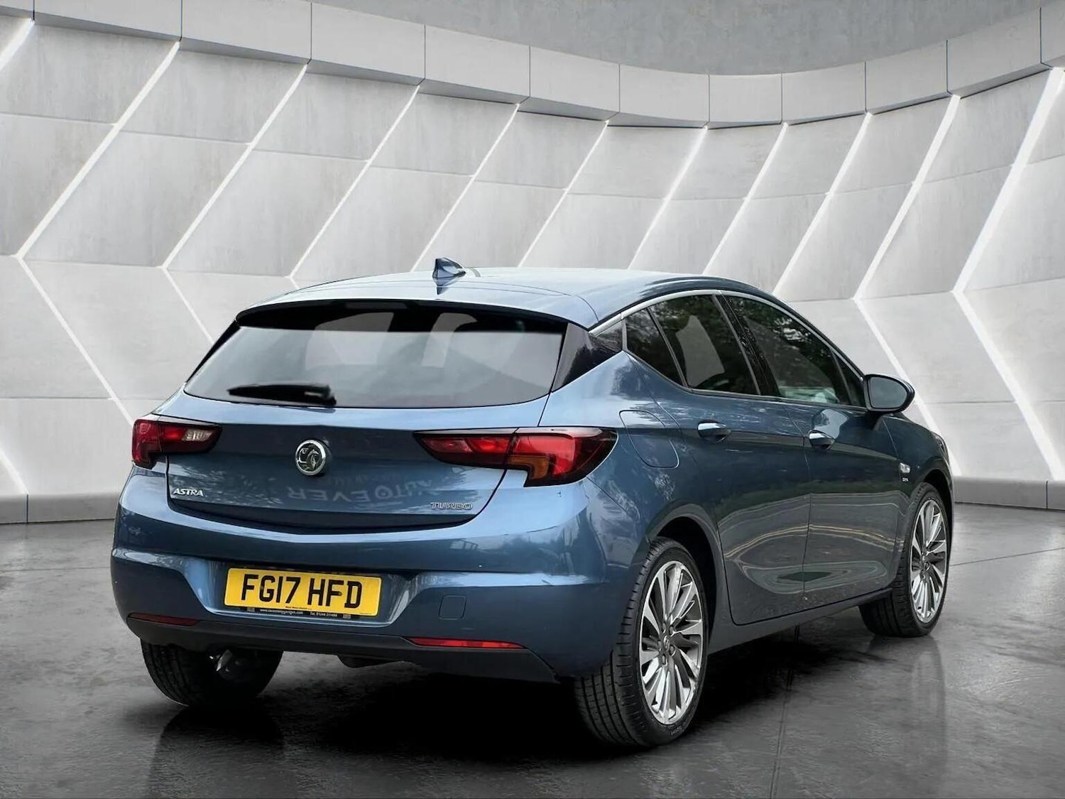 Used Vauxhall Astra 2017 for sale - 76566664: Photo 5