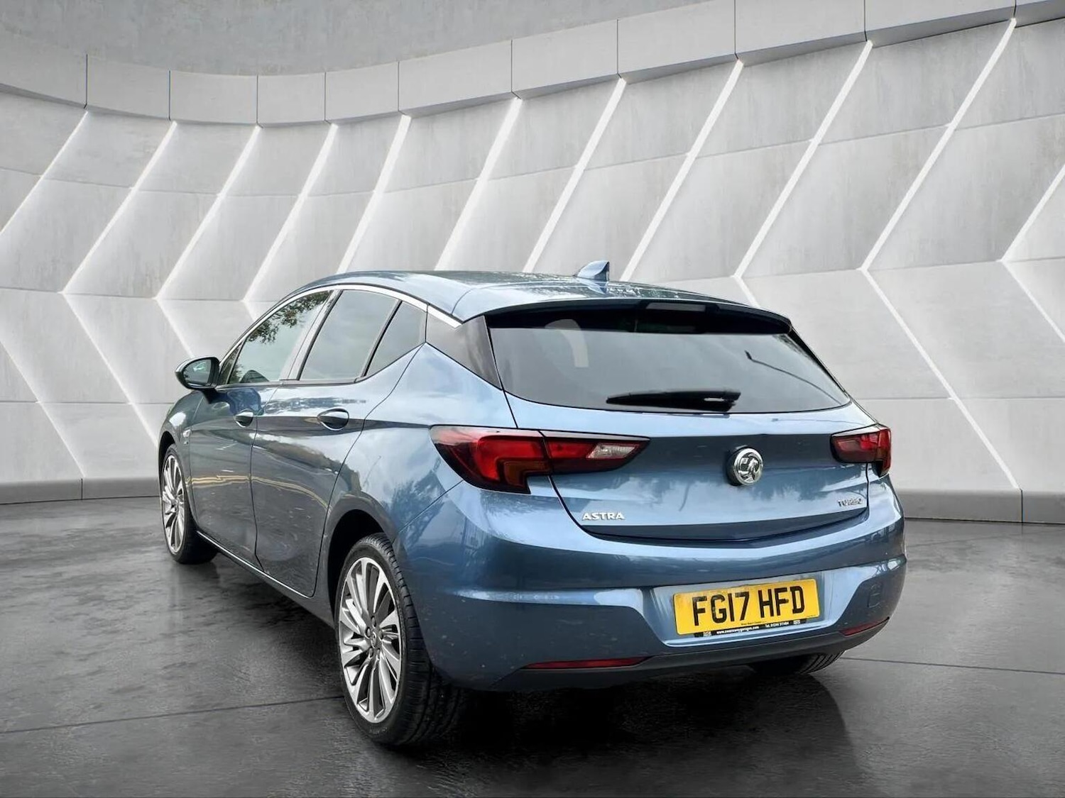 Used Vauxhall Astra 2017 for sale - 76566664: Photo 9