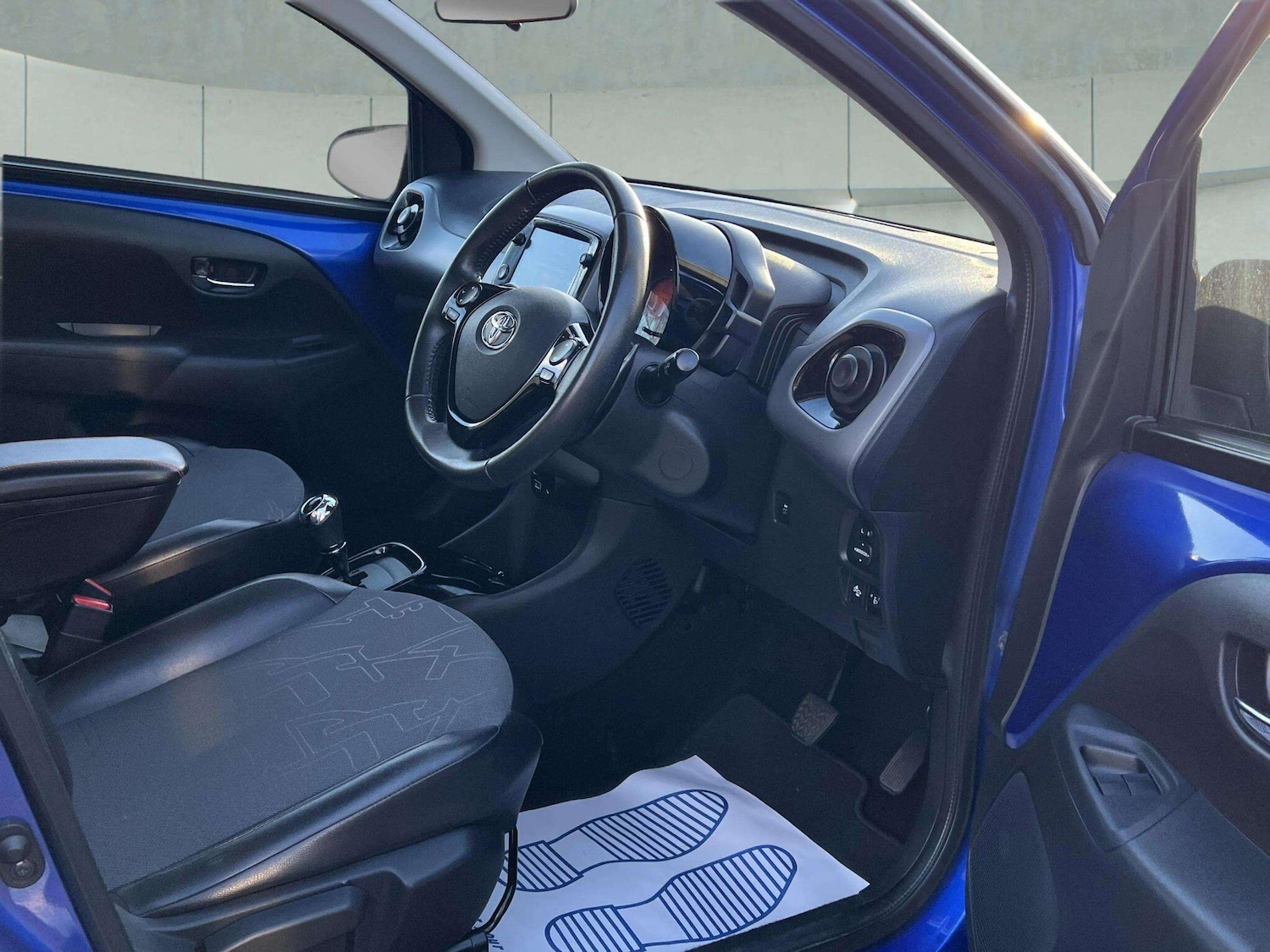 Used Toyota AYGO 2020 for sale - 76780902: Photo 17