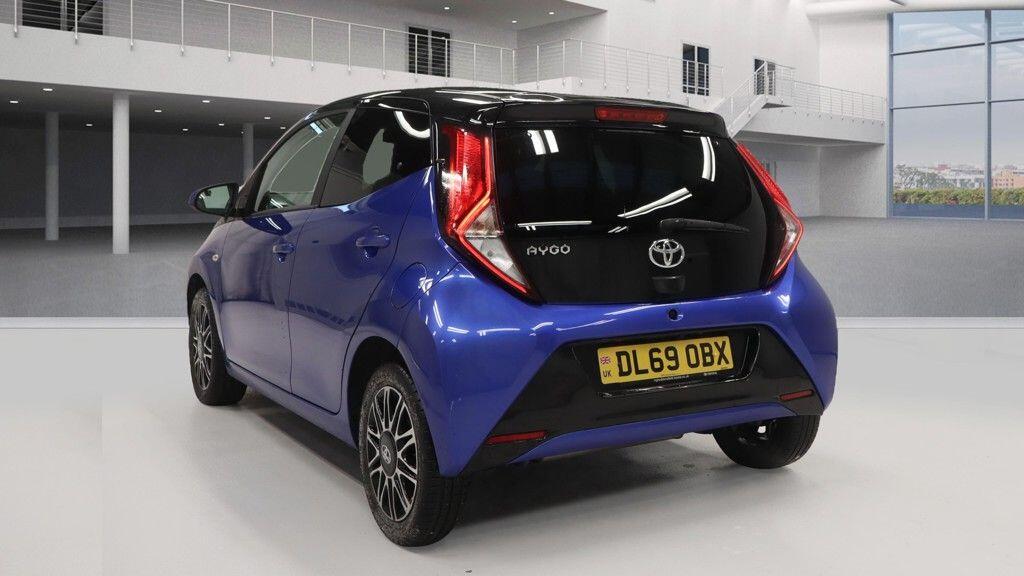 Used Toyota AYGO 2020 for sale - 76780902: Photo 3