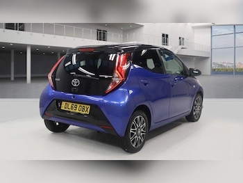 Used Toyota AYGO 2020 for sale - 76780902: Photo