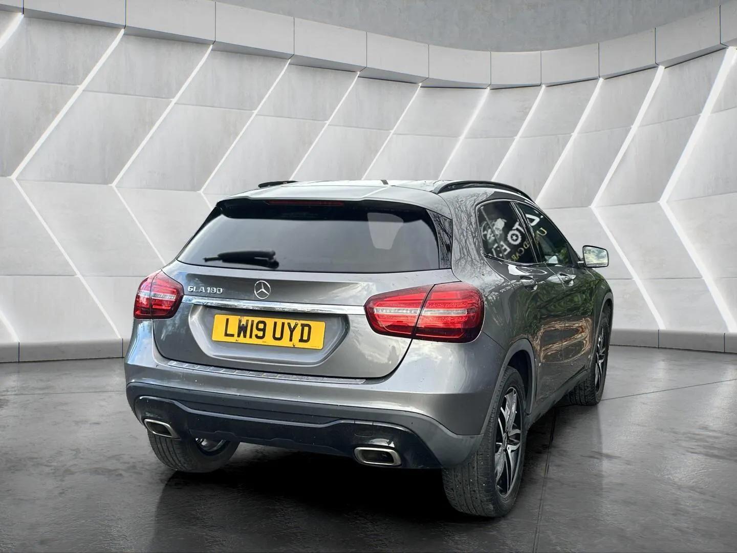 Used Mercedes-Benz GLA 2019 for sale - 76598486: Photo 14