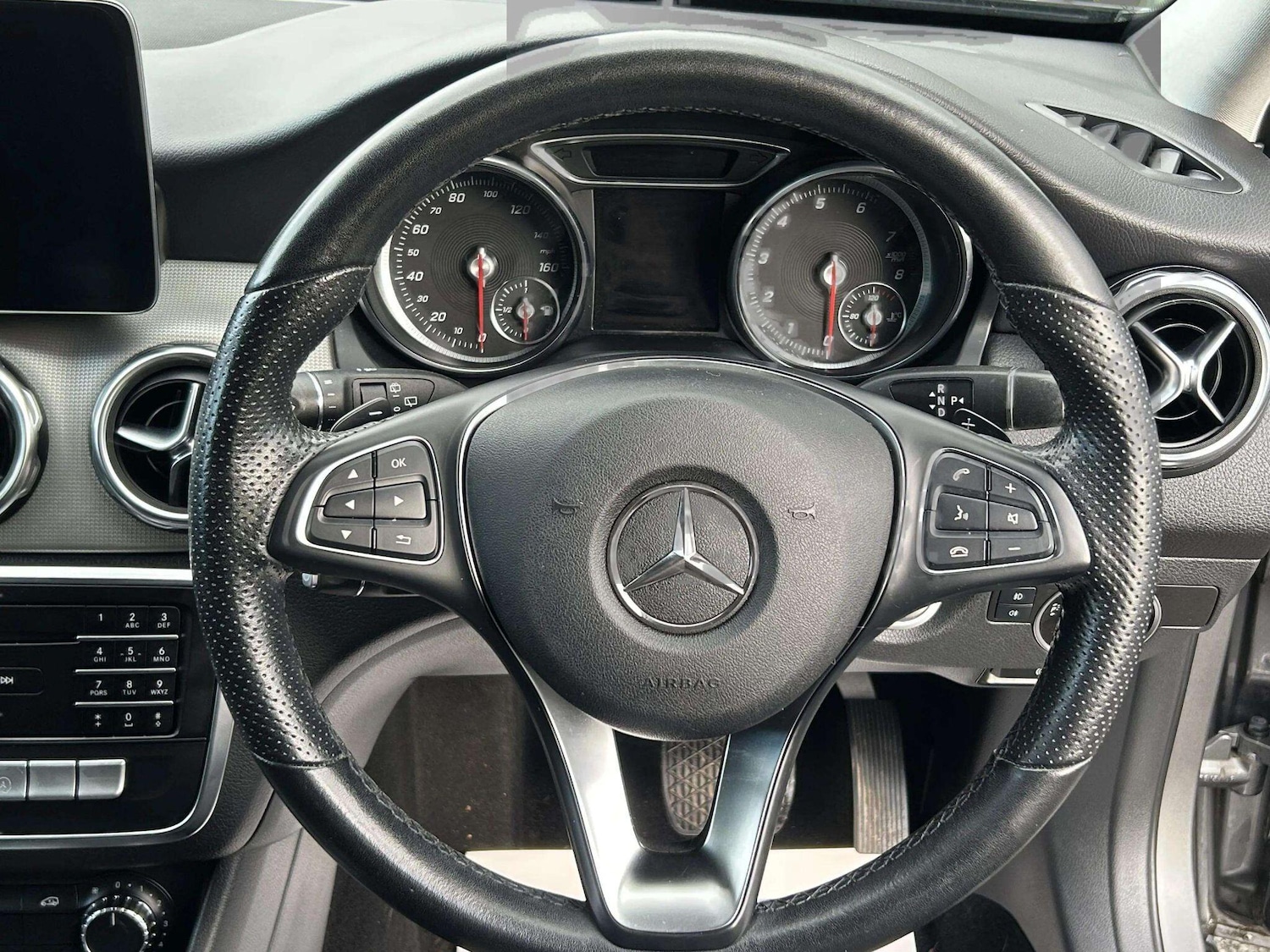 Used Mercedes-Benz GLA 2019 for sale - 76598486: Photo 20