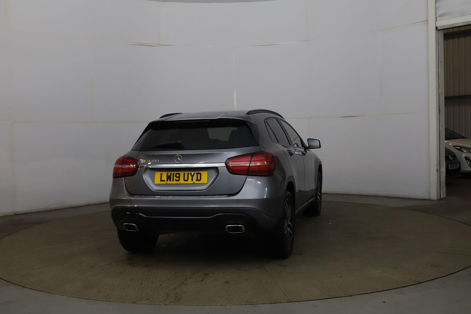 Used Mercedes-Benz GLA 2019 for sale - 76598486: Photo 3