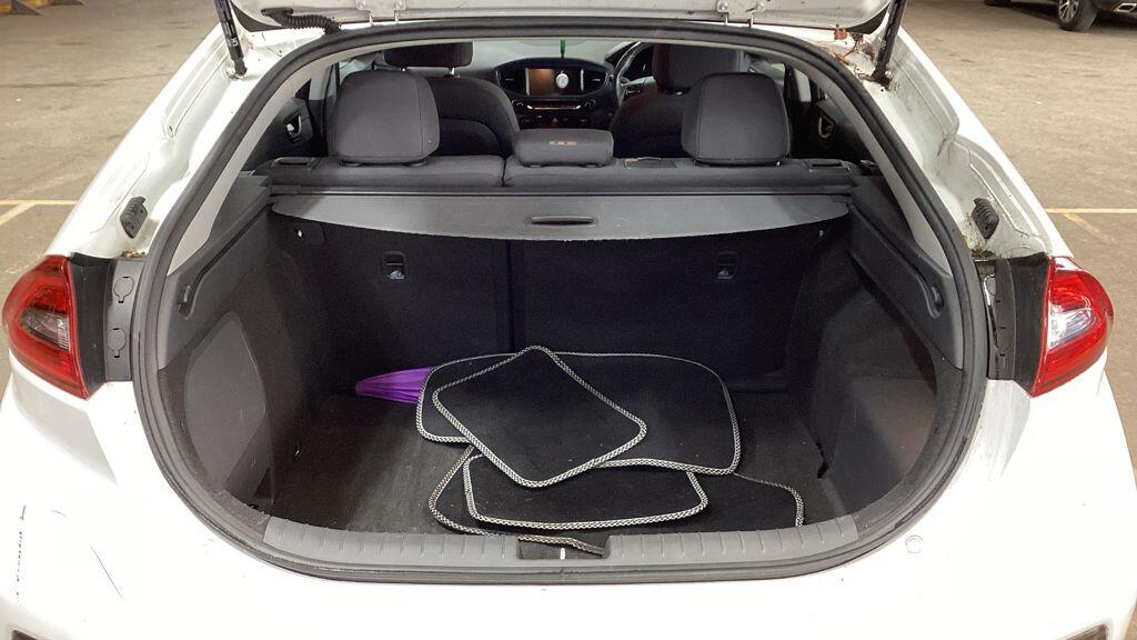 Used Hyundai IONIQ 2018 for sale - 76633854: Photo 9