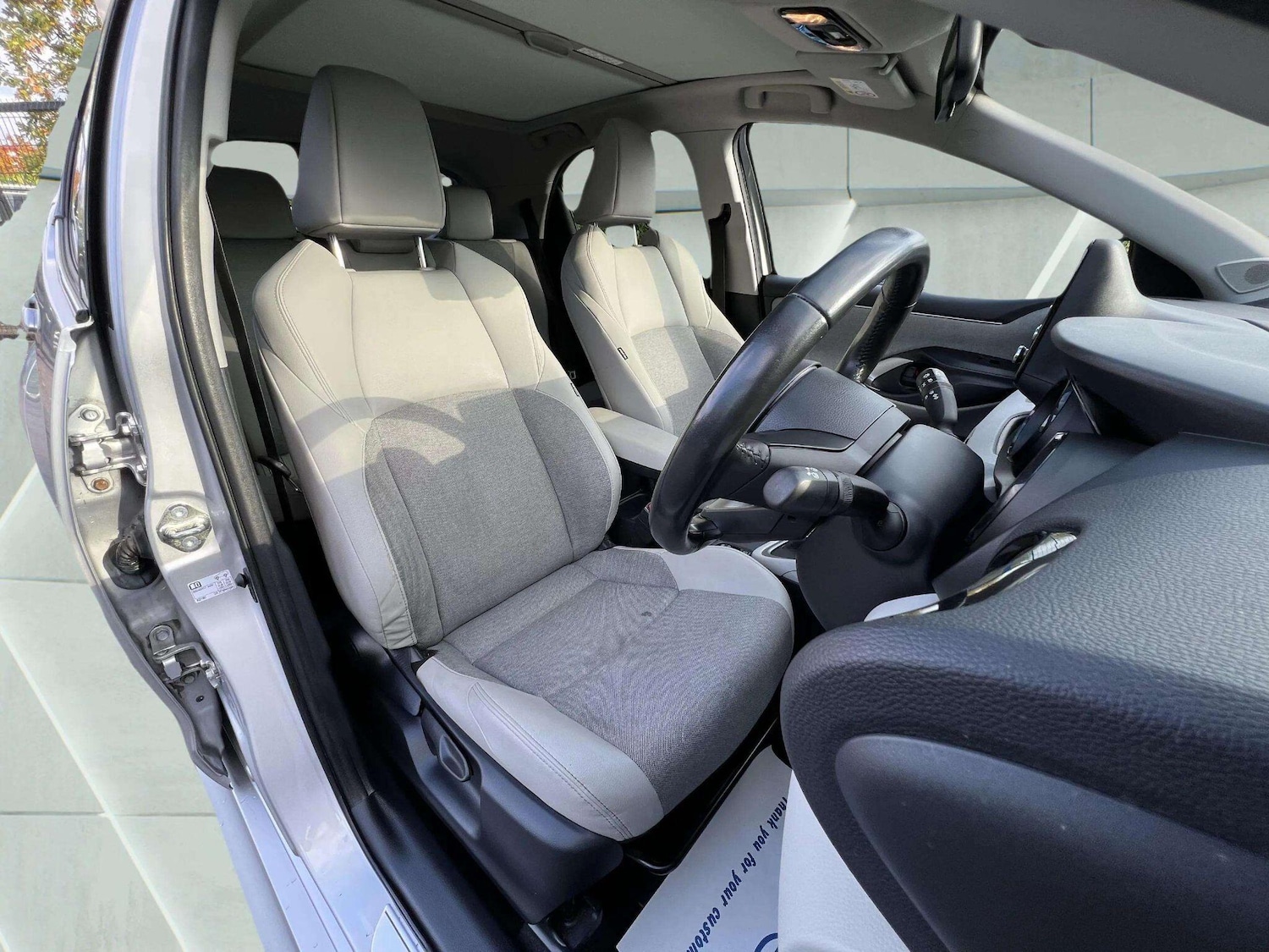 Used Toyota Yaris 2020 for sale - 76598465: Photo 18