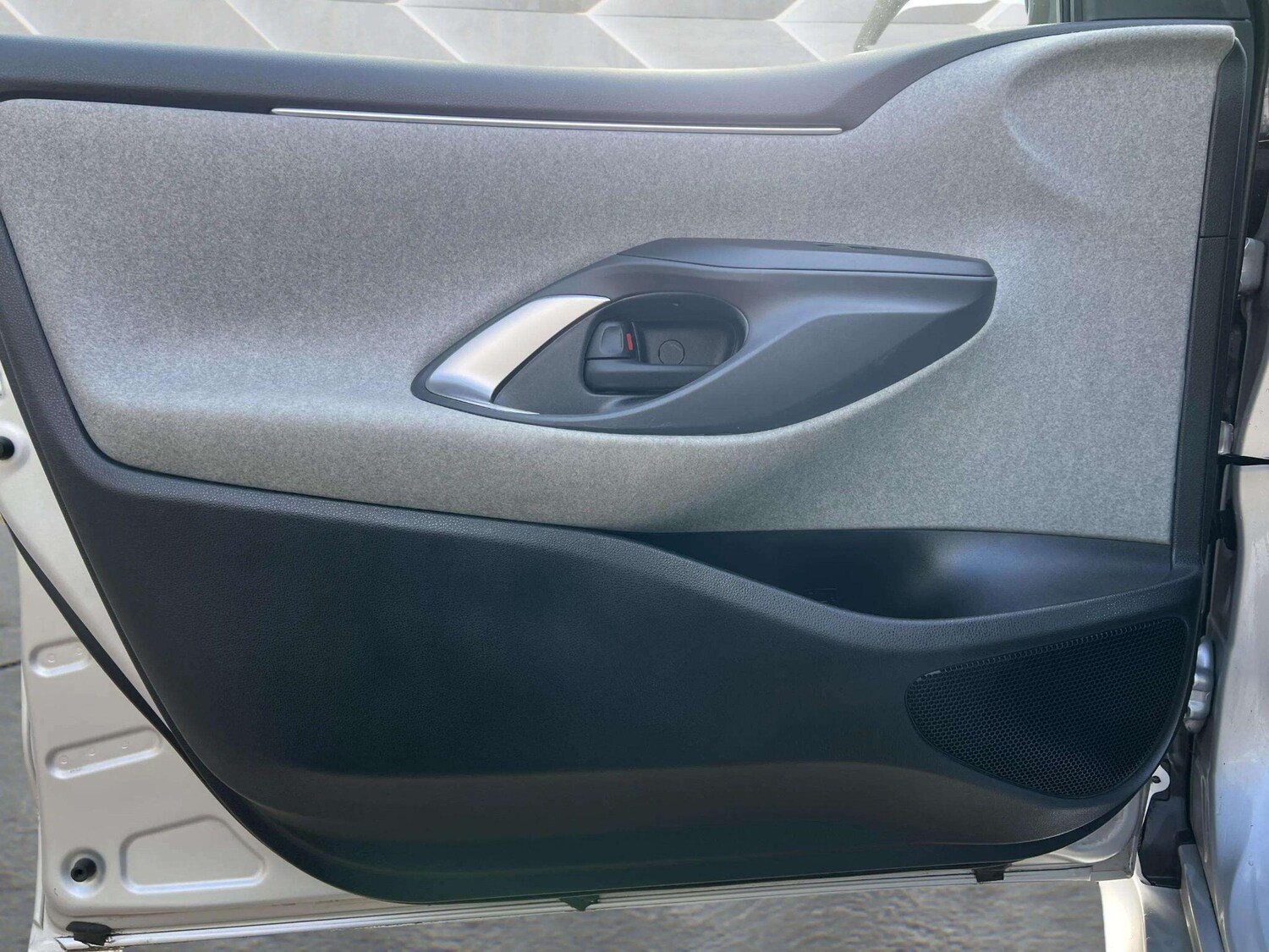 Used Toyota Yaris 2020 for sale - 76598465: Photo 38