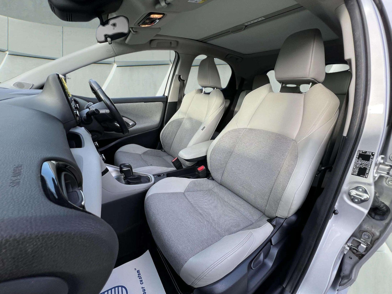 Used Toyota Yaris 2020 for sale - 76598465: Photo 51