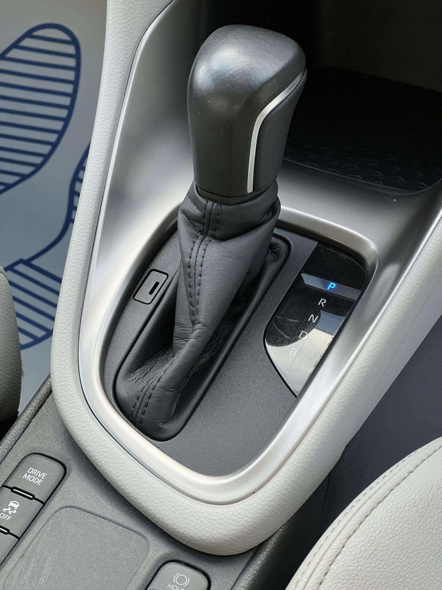 Used Toyota Yaris 2020 for sale - 76598465: Photo 57