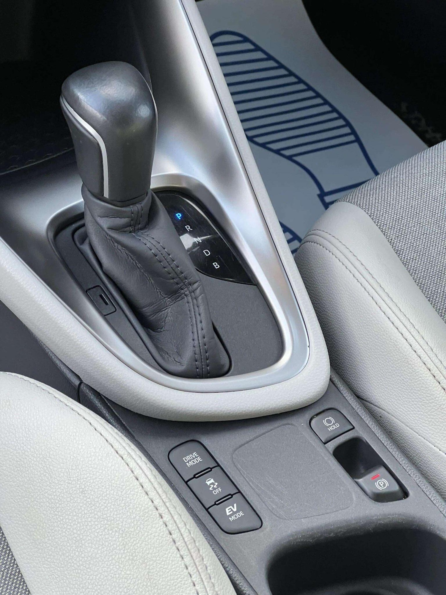 Used Toyota Yaris 2020 for sale - 76598465: Photo 58