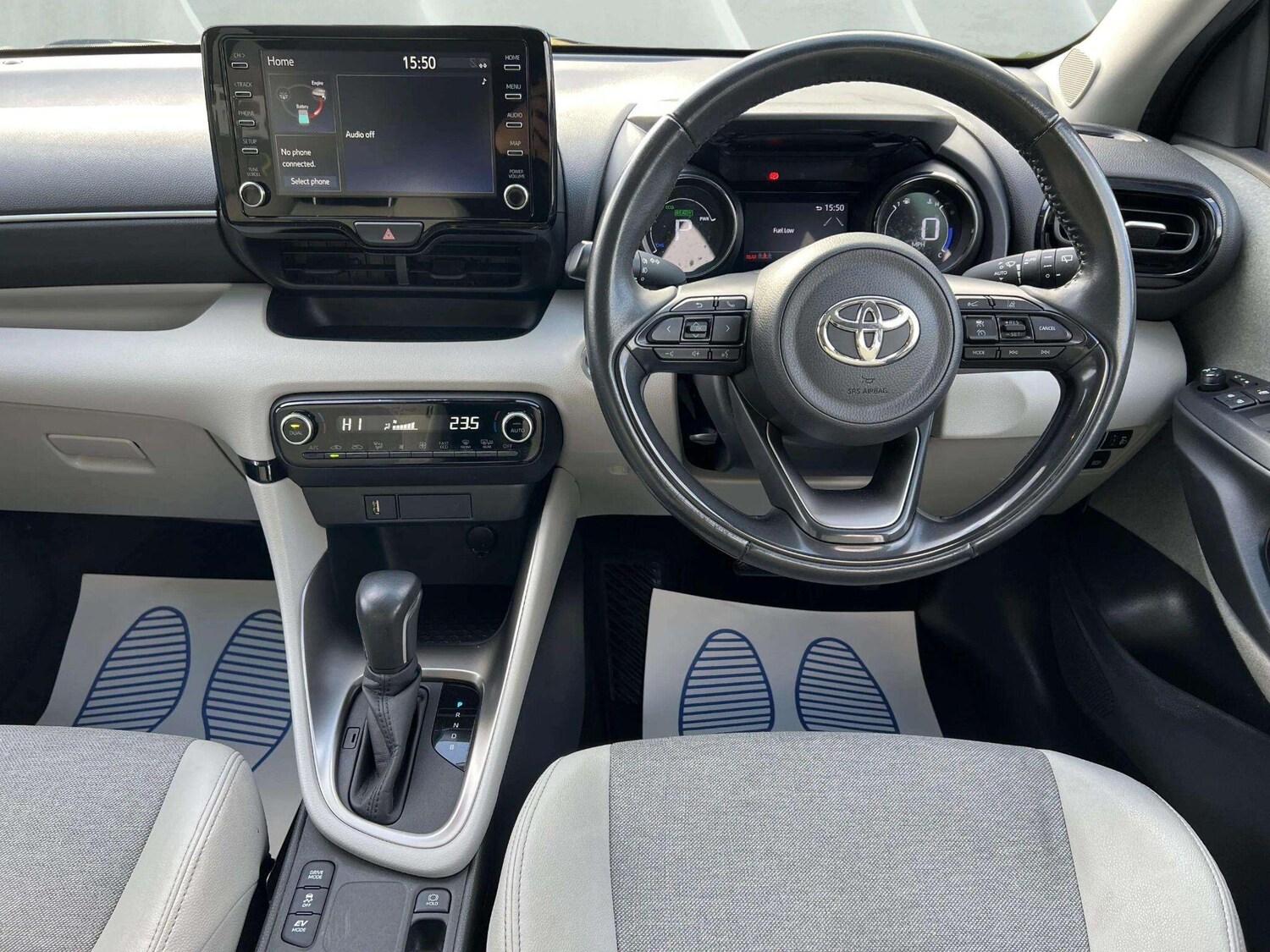 Used Toyota Yaris 2020 for sale - 76598465: Photo 59