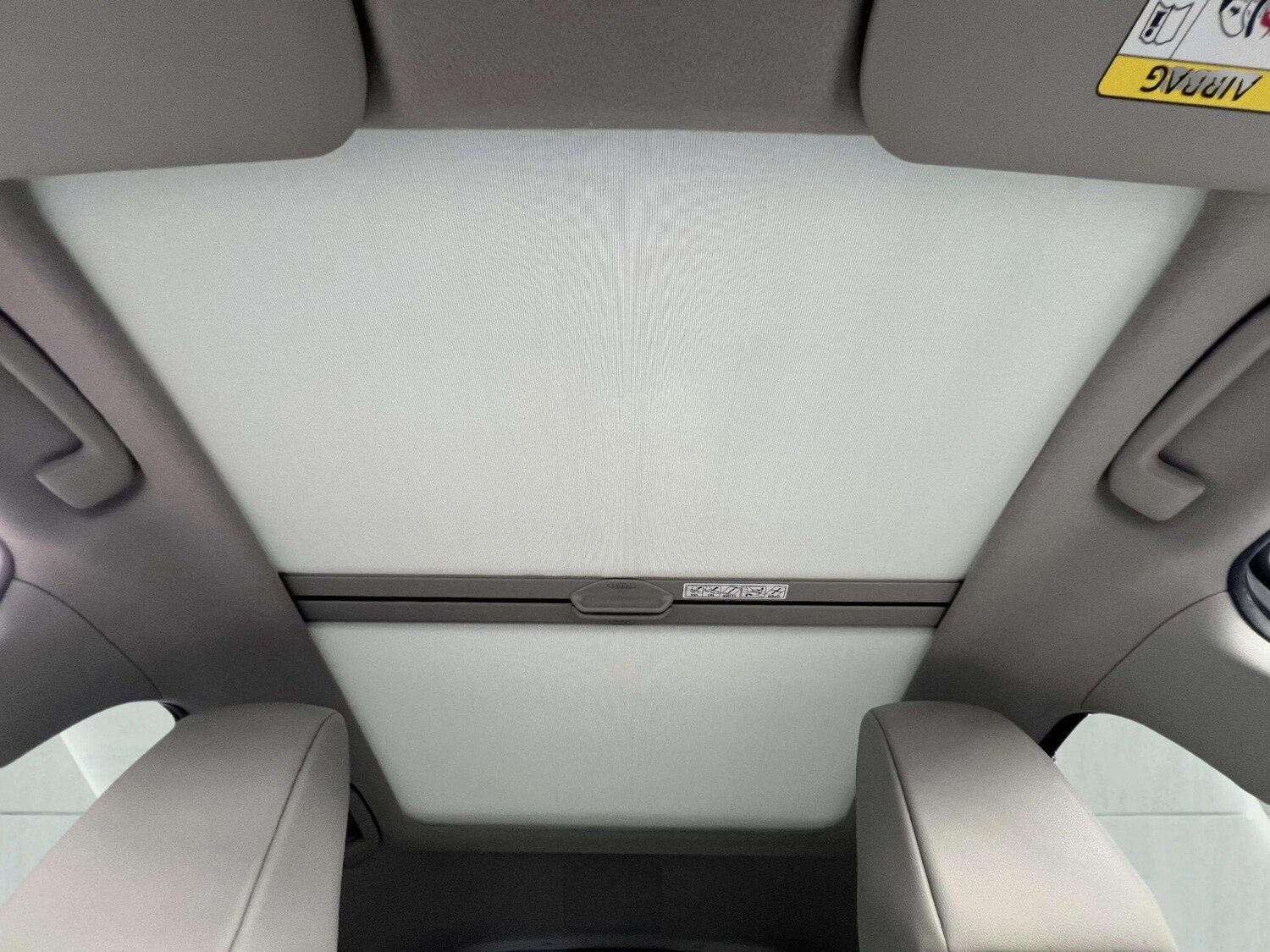 Used Toyota Yaris 2020 for sale - 76598465: Photo 65