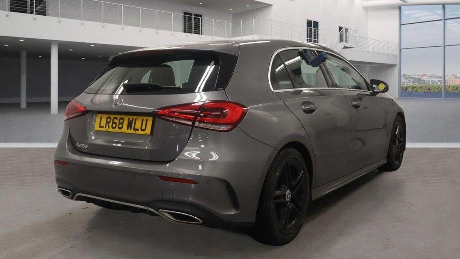 Used Mercedes-Benz A-Class 2018 for sale - 76566643: Photo 8