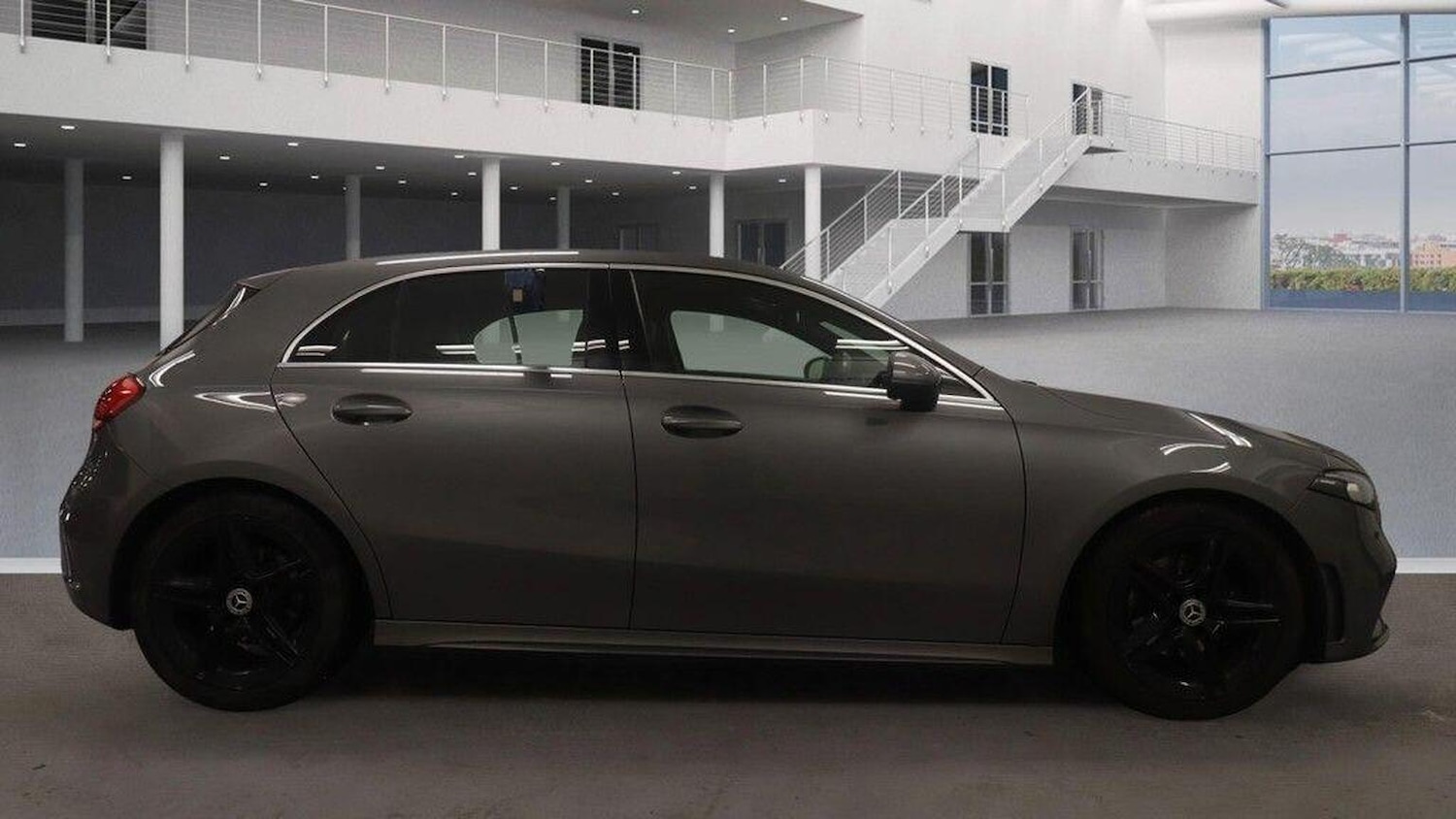 Used Mercedes-Benz A-Class 2018 for sale - 76566643: Photo 9