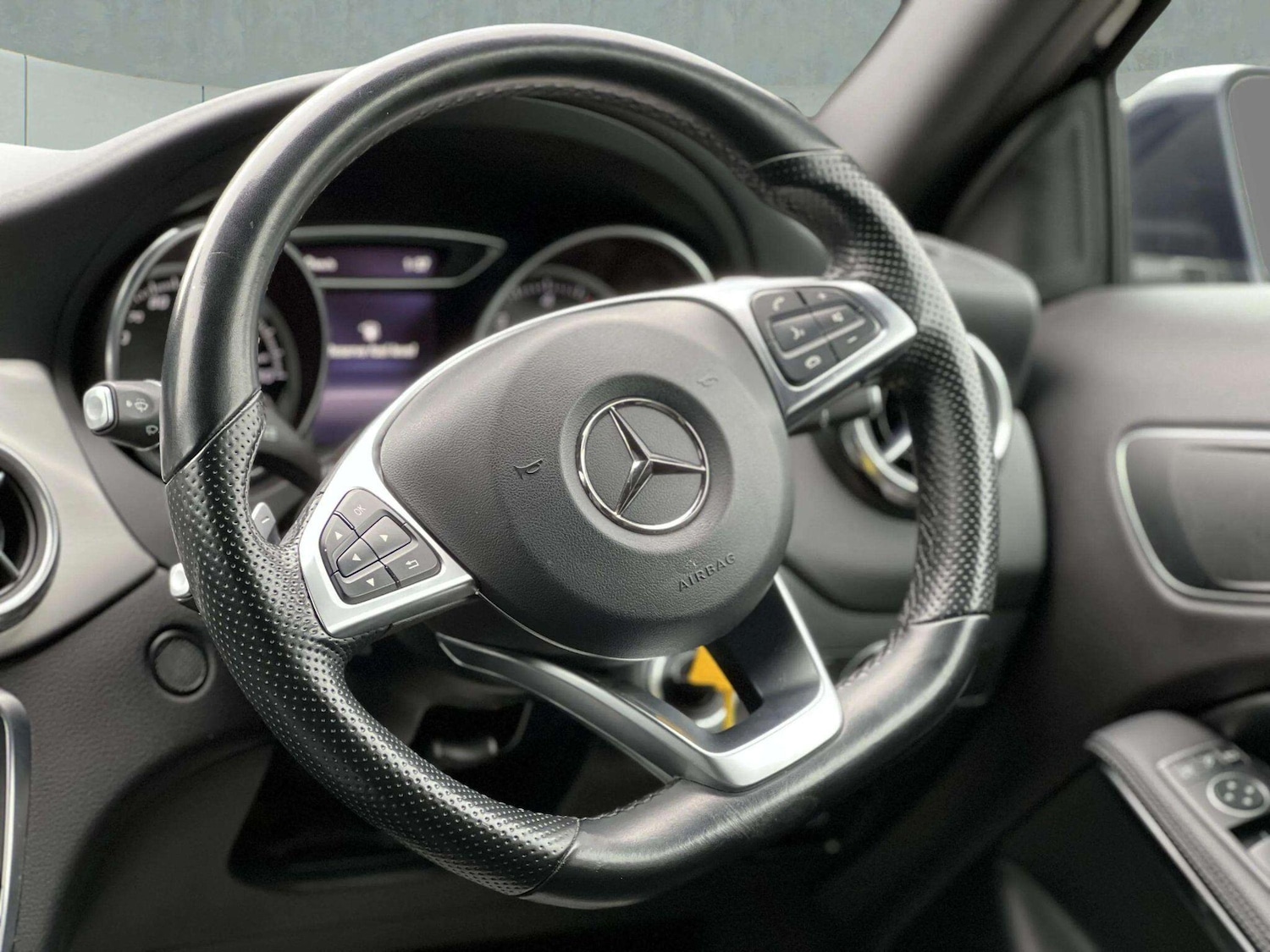 Used Mercedes-Benz GLA 2018 for sale - 76598479: Photo 54