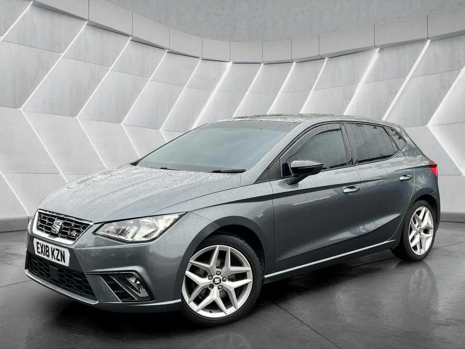 Used SEAT Ibiza 2018 for sale - 76566639: Photo 1