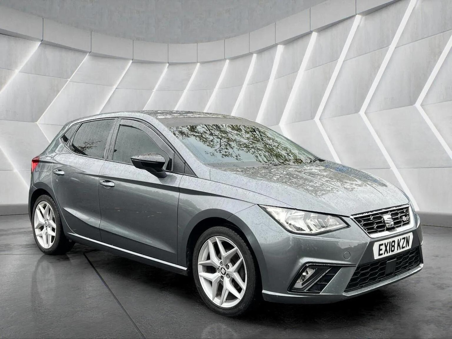 Used SEAT Ibiza 2018 for sale - 76566639: Photo 3