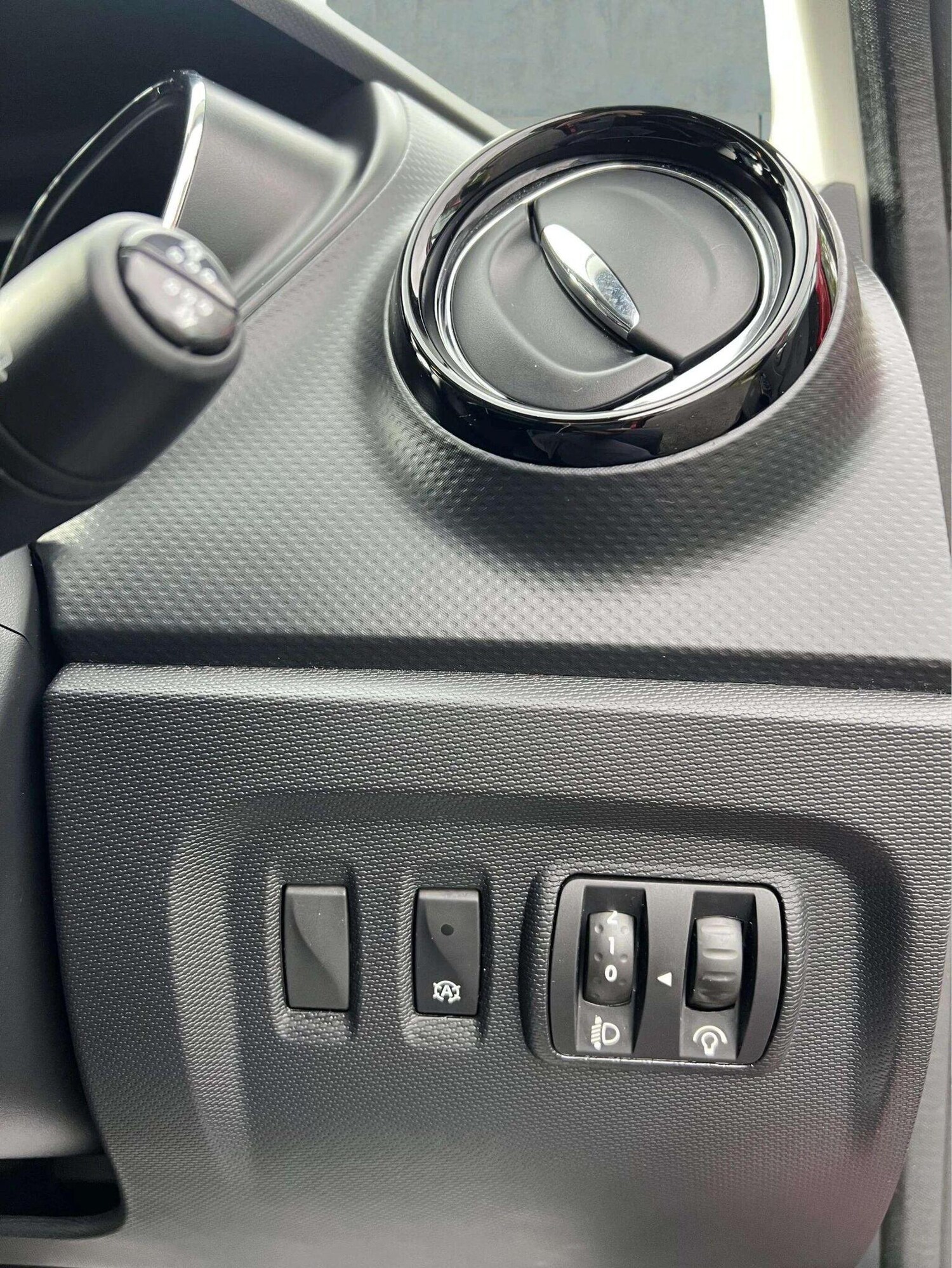 Used Renault Captur 2016 for sale - 76566637: Photo 43