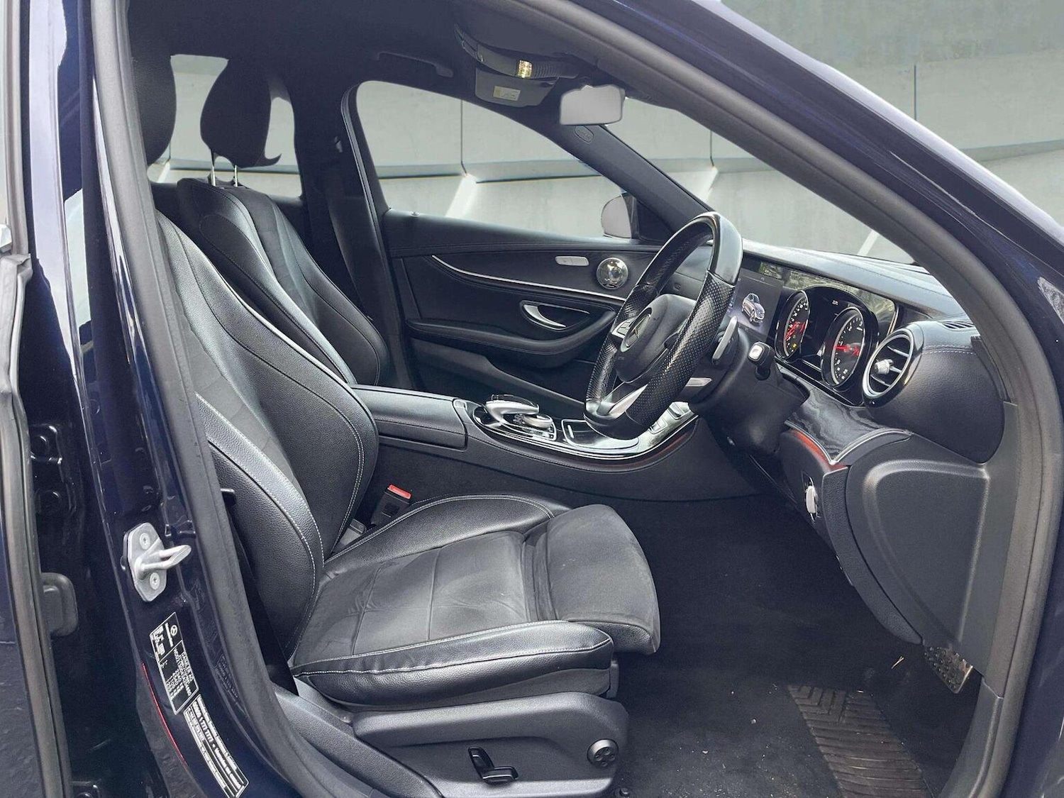 Used Mercedes-Benz E Class 2017 for sale - 76566615: Photo 19