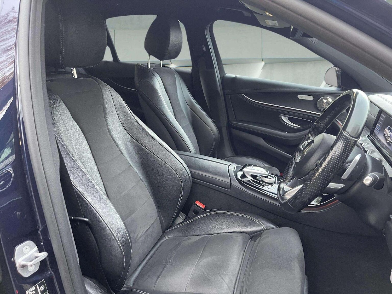 Used Mercedes-Benz E Class 2017 for sale - 76566615: Photo 20