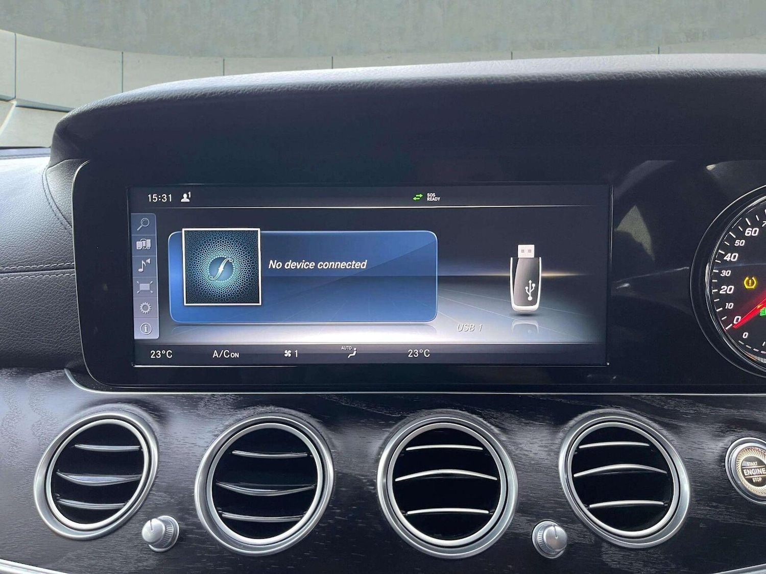 Used Mercedes-Benz E Class 2017 for sale - 76566615: Photo 30