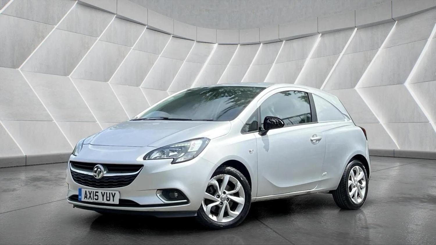 Used Vauxhall Corsa 2015 for sale - 76566614: Photo 1