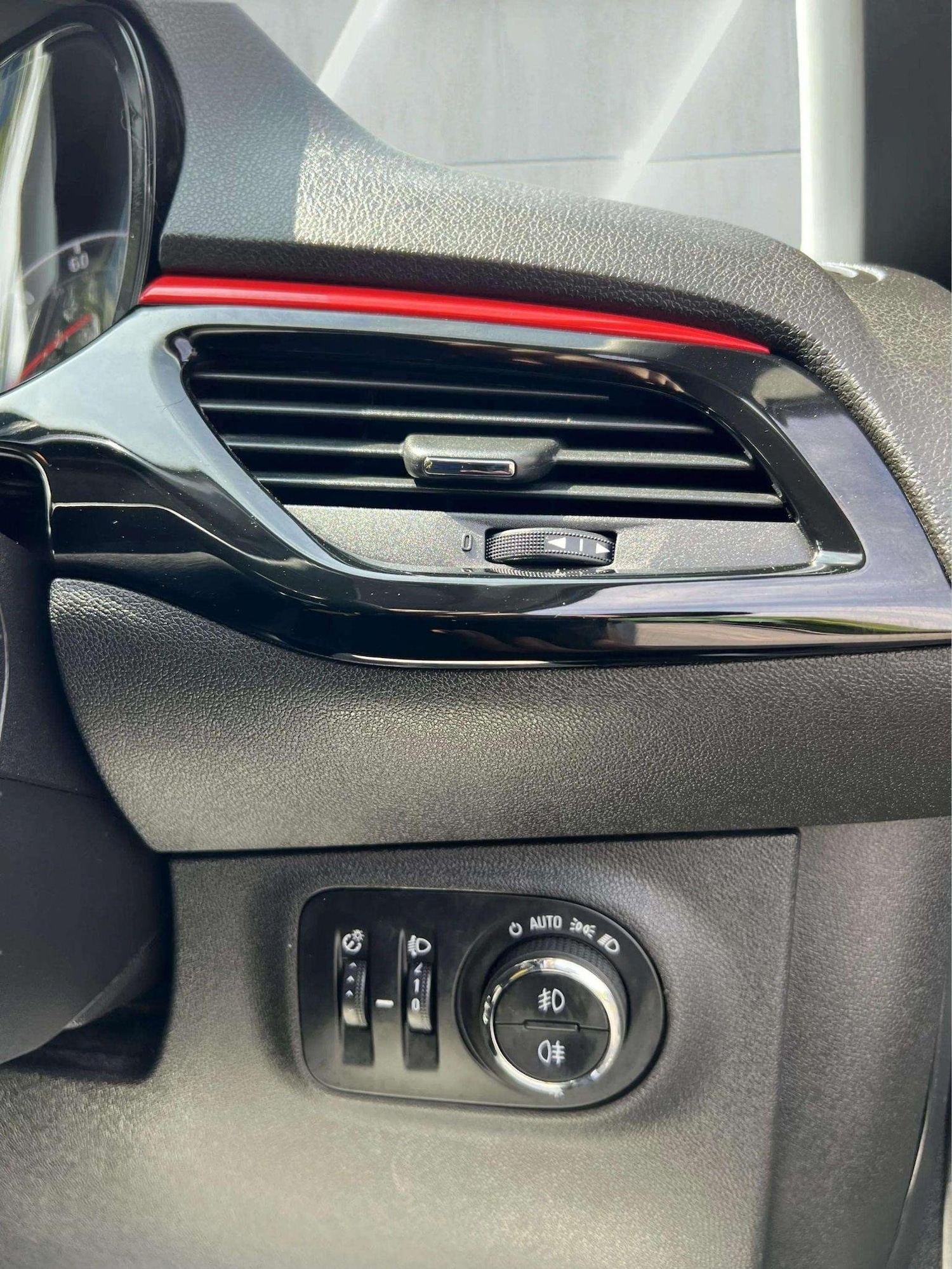 Used Vauxhall Corsa 2015 for sale - 76566614: Photo 48