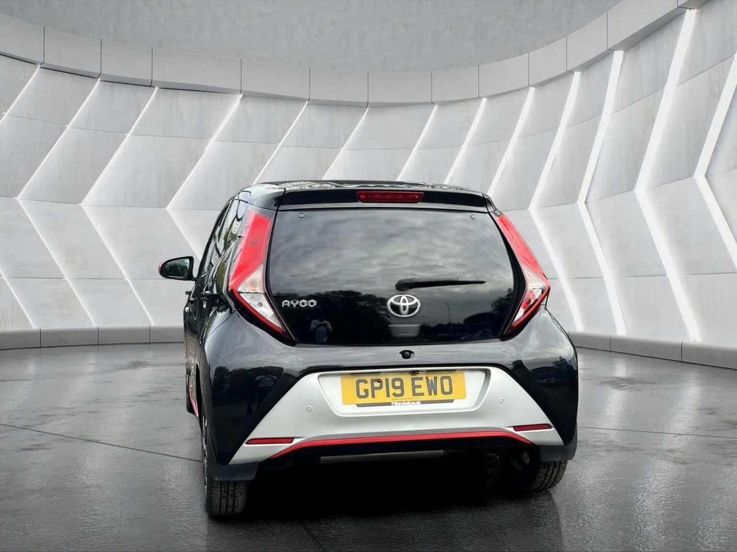 Used Toyota AYGO 2019 for sale - 76566613: Photo 10