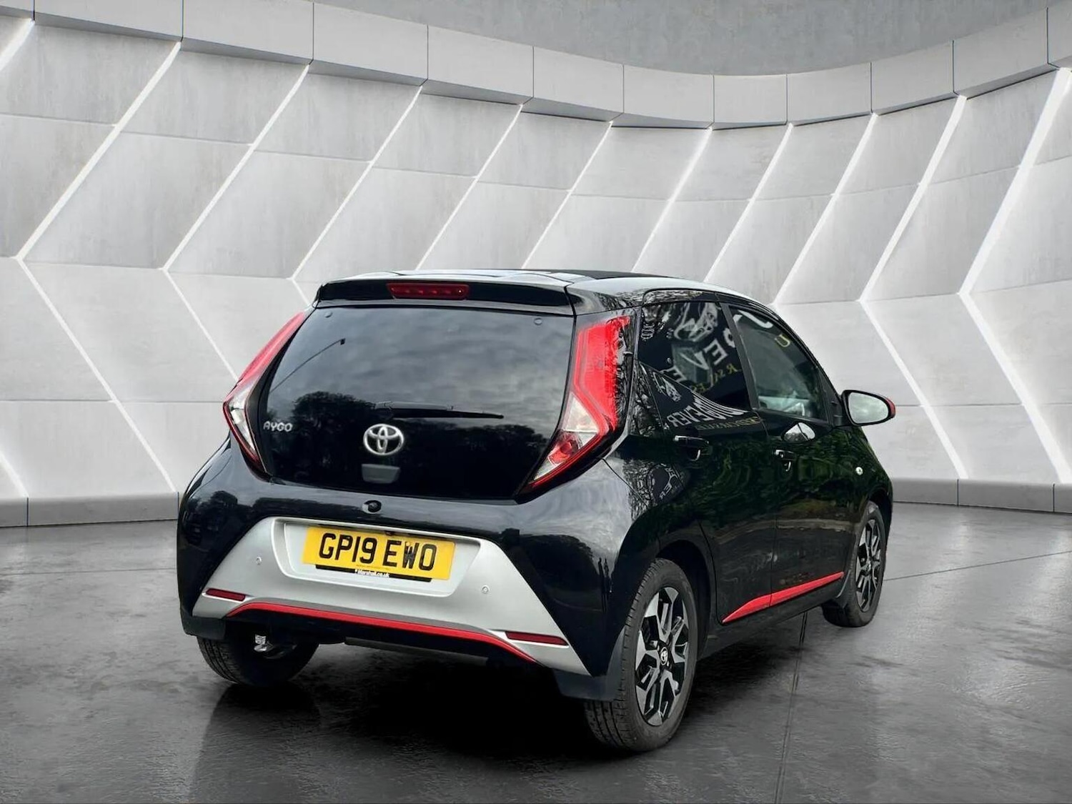 Used Toyota AYGO 2019 for sale - 76566613: Photo 13