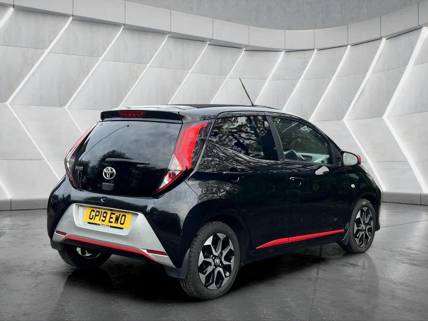 Used Toyota AYGO 2019 for sale - 76566613: Photo 14