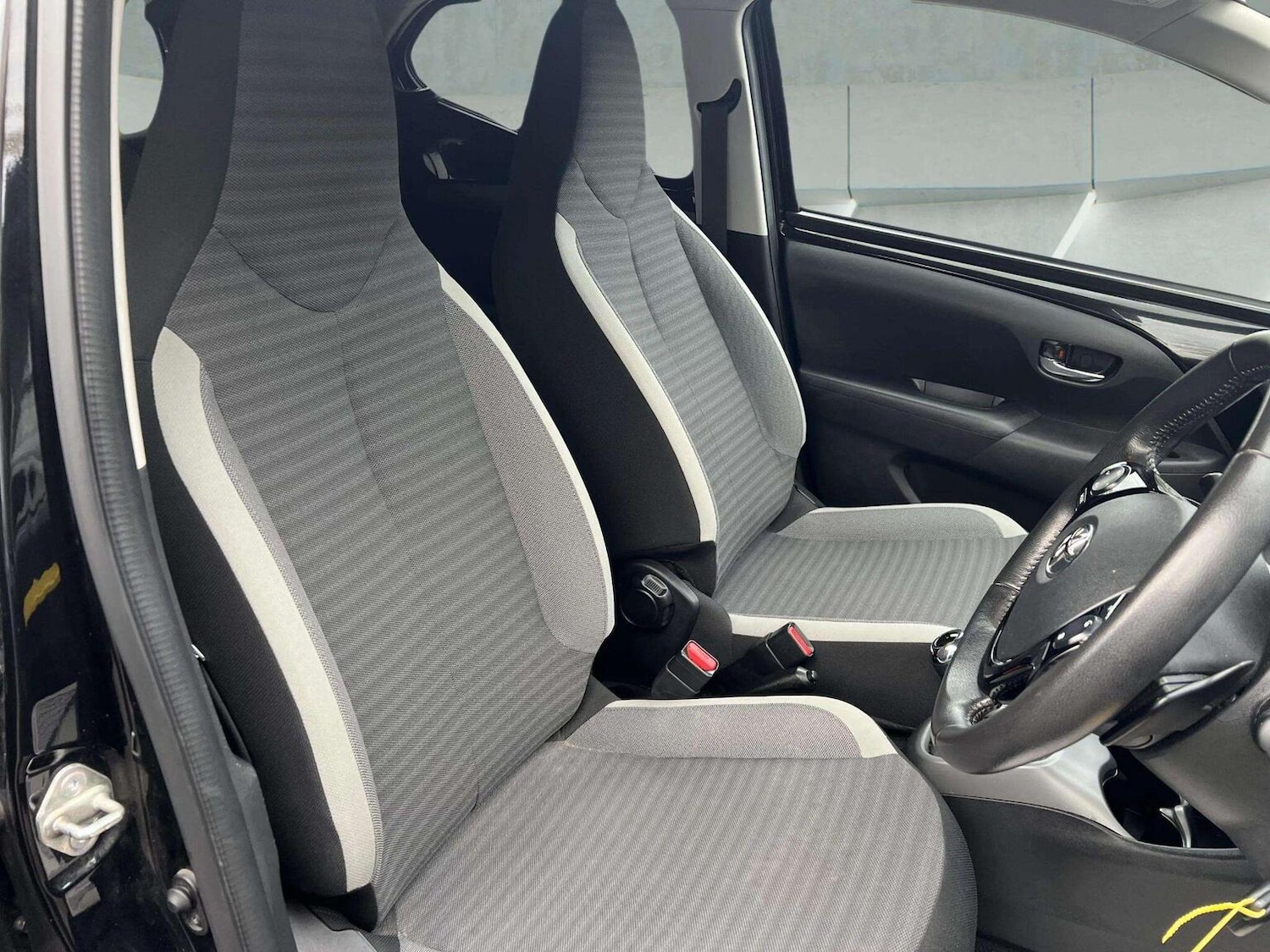 Used Toyota AYGO 2019 for sale - 76566613: Photo 19