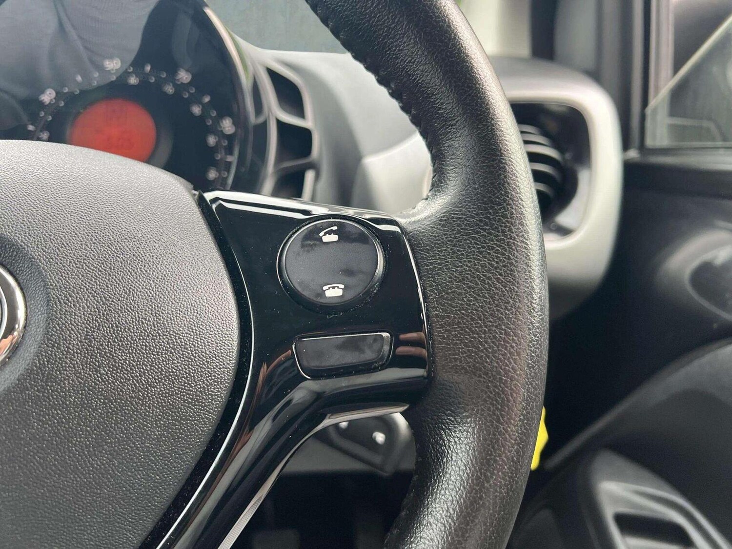 Used Toyota AYGO 2019 for sale - 76566613: Photo 24