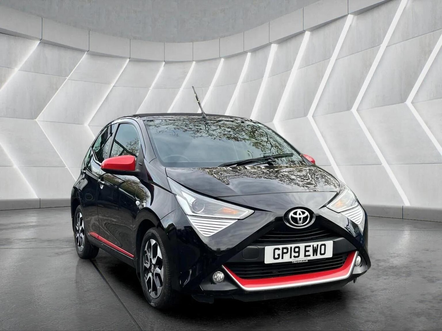 Used Toyota AYGO 2019 for sale - 76566613: Photo 3