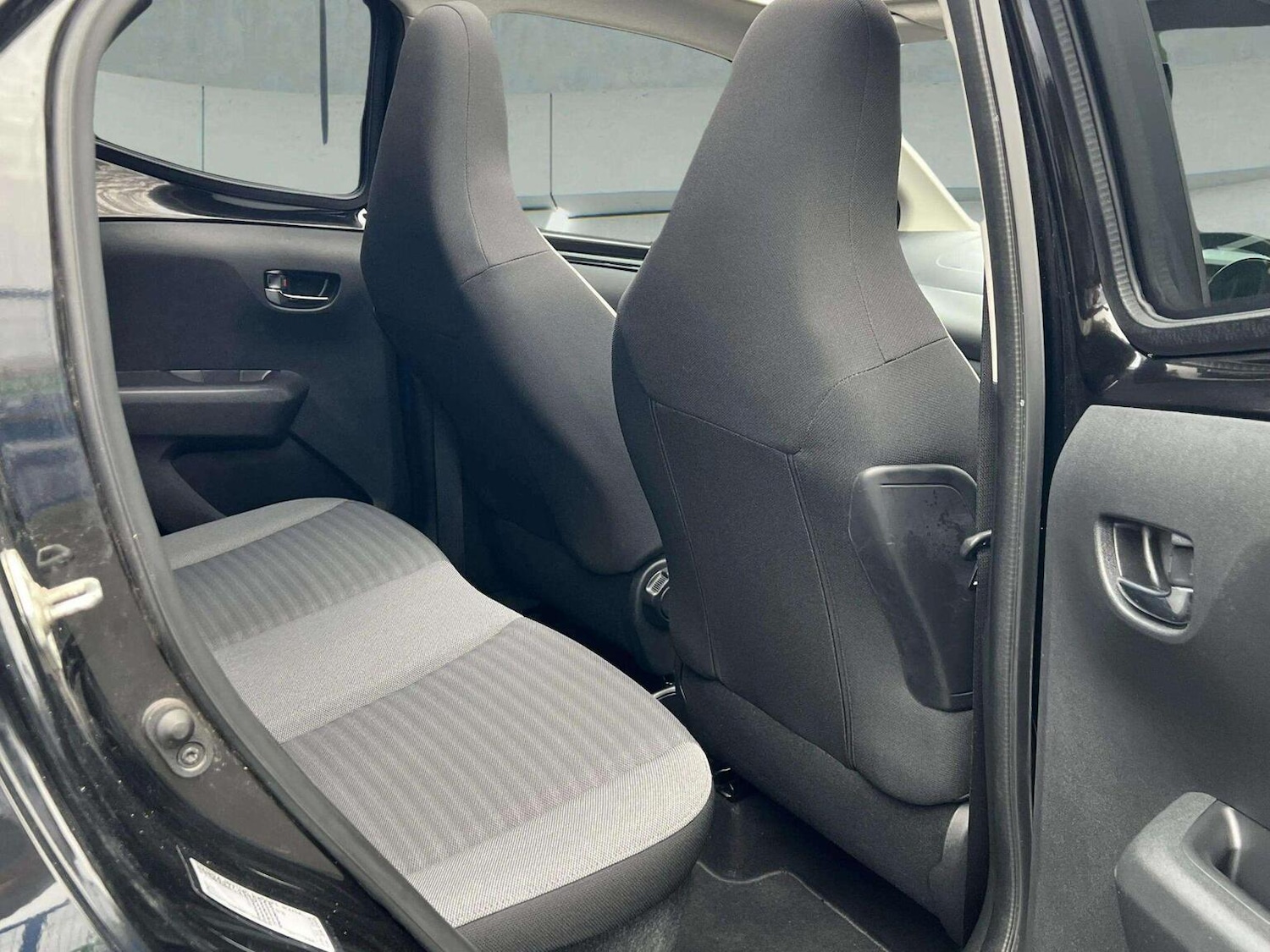 Used Toyota AYGO 2019 for sale - 76566613: Photo 42