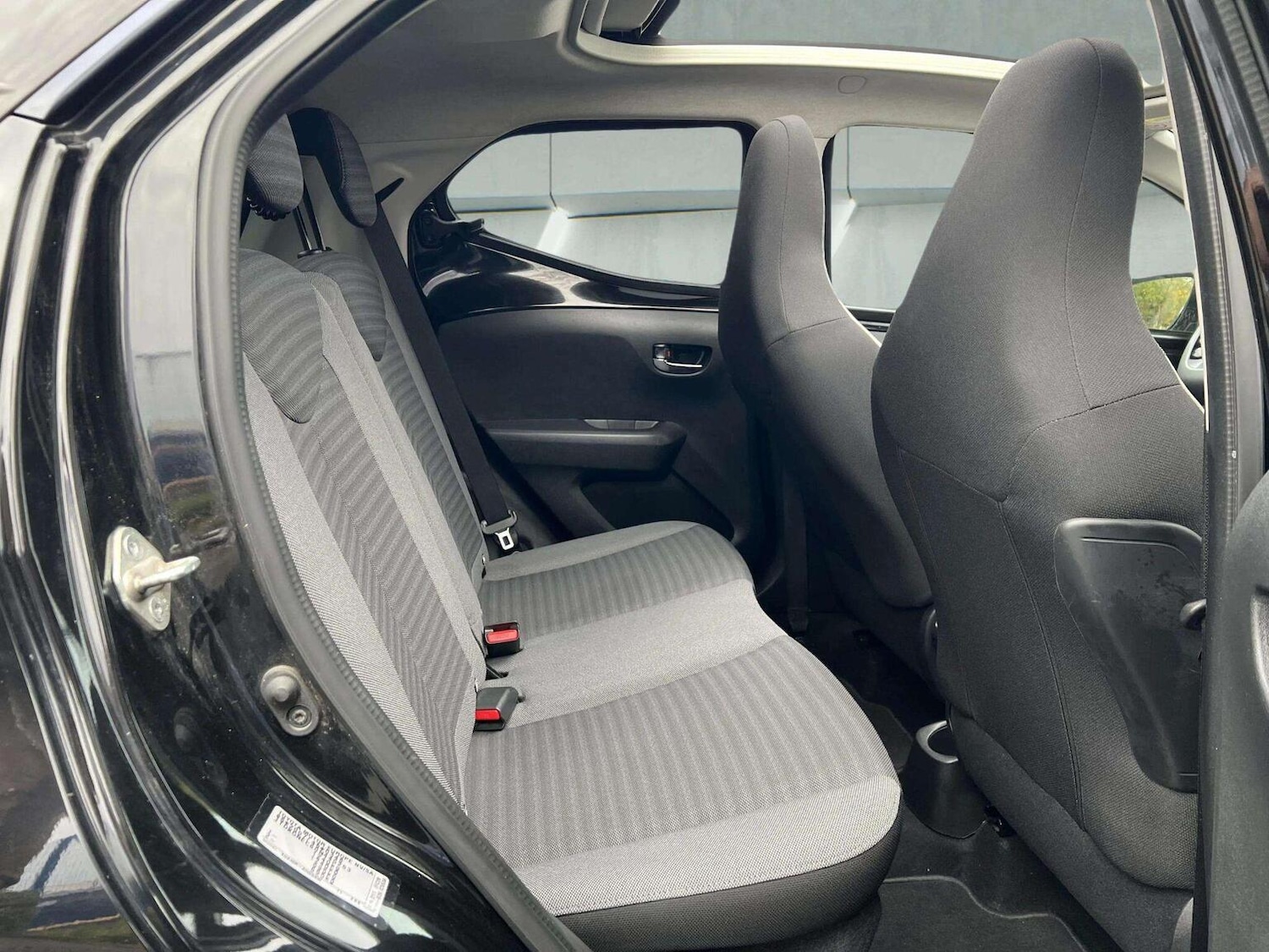 Used Toyota AYGO 2019 for sale - 76566613: Photo 43