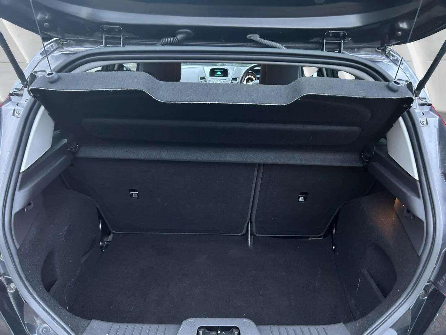 Used Ford Fiesta 2015 for sale - 76598485: Photo 35