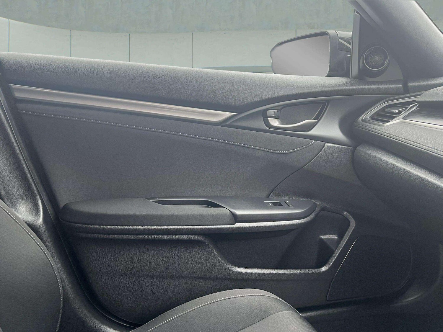 Used Honda Civic 2020 for sale - 76689581: Photo 27