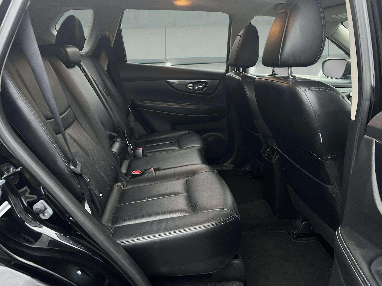 Used Nissan X-Trail 2016 for sale - 76566632: Photo 48