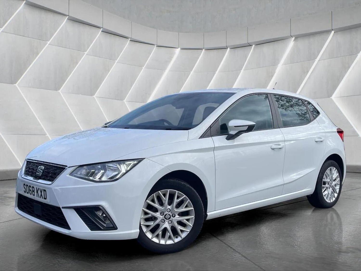 Used SEAT Ibiza 2019 for sale - 76566630: Photo 1
