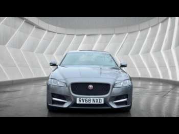 Used Jaguar XF 2018 for sale - 75391152: Photo