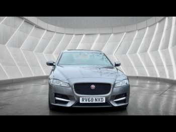 Used Jaguar XF 2018 for sale - 75391152: Photo