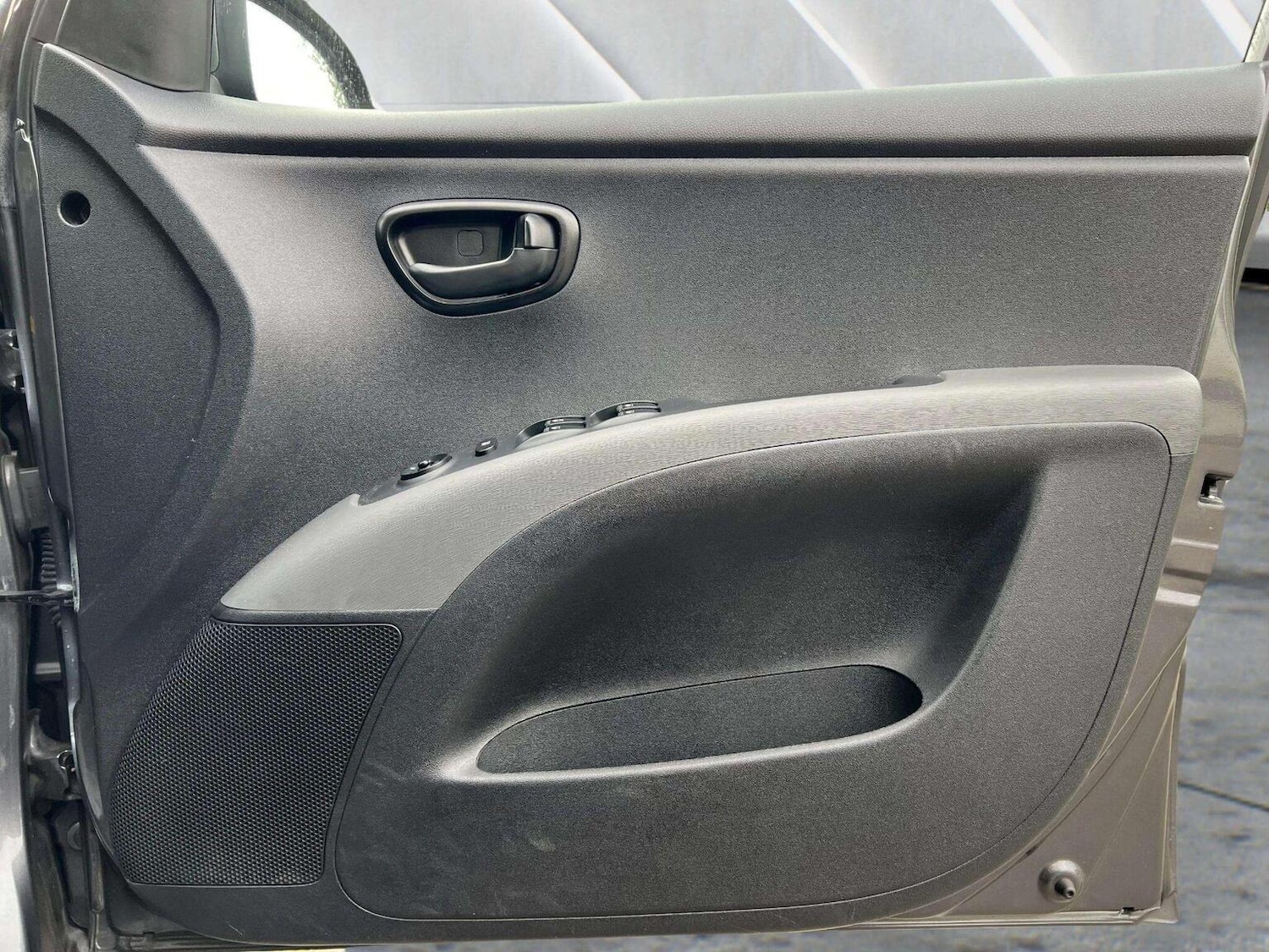 Used Hyundai i10 2012 for sale - 76566617: Photo 19