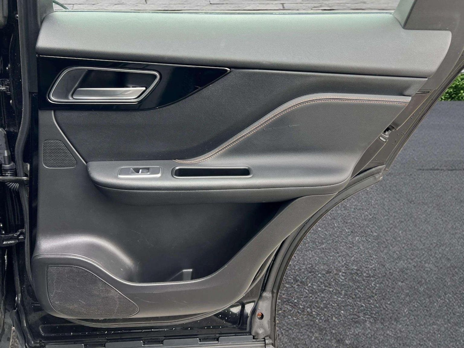 Used Jaguar F-Pace 2017 for sale - 76566600: Photo 19