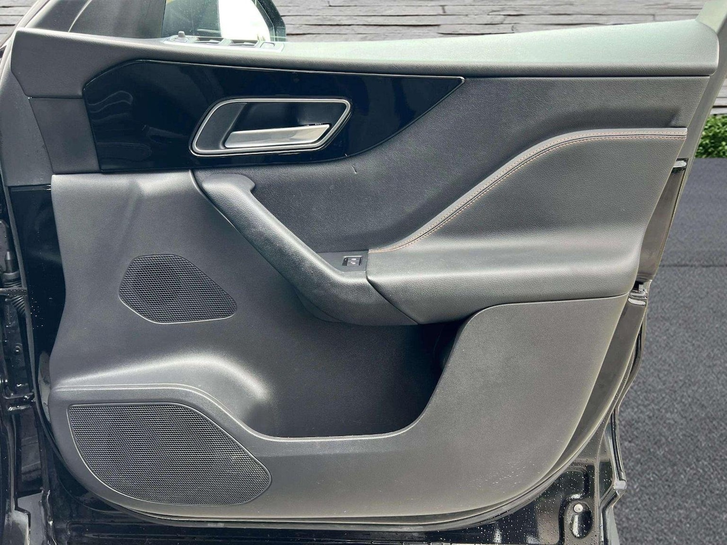 Used Jaguar F-Pace 2017 for sale - 76566600: Photo 20