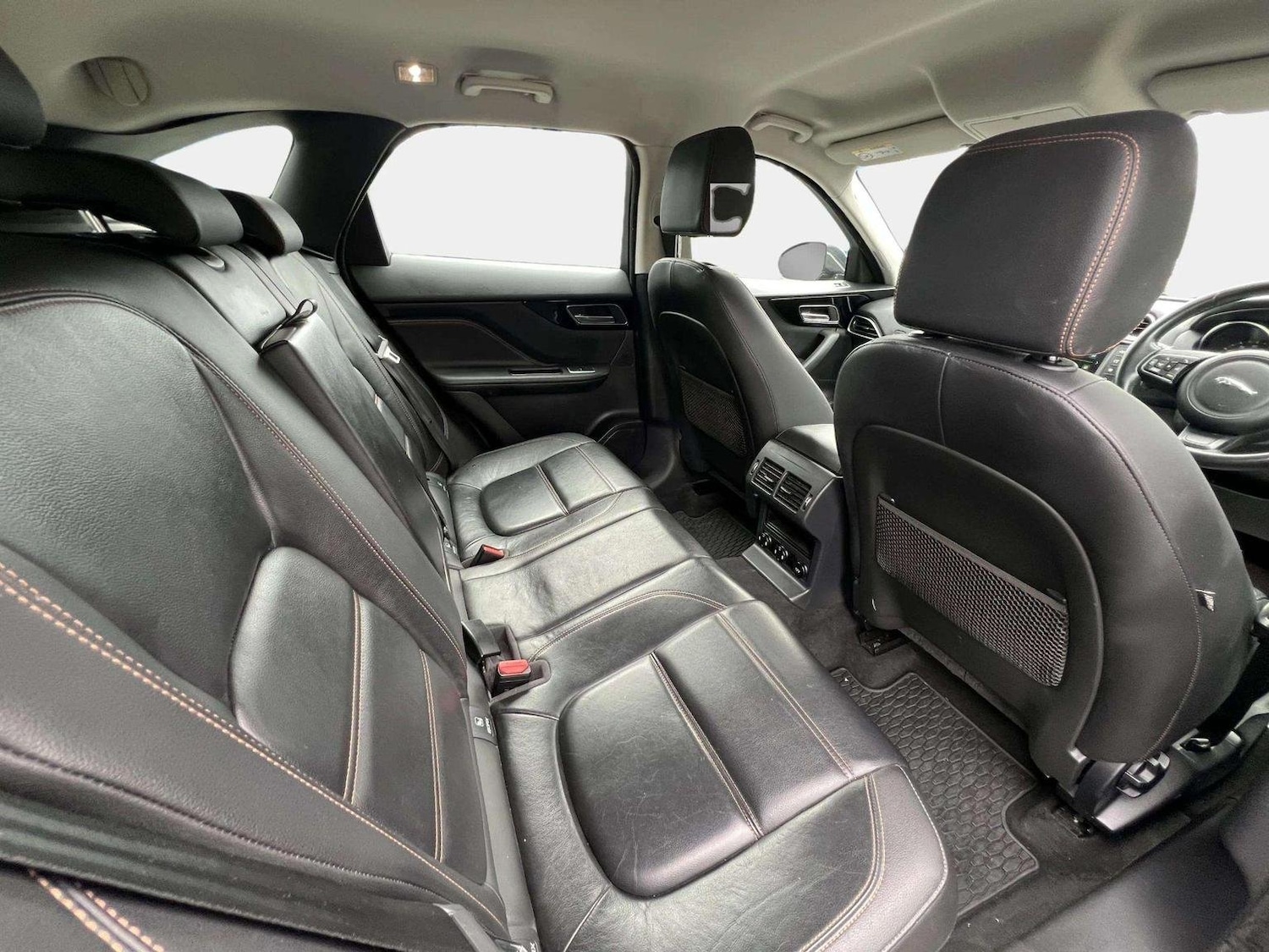 Used Jaguar F-Pace 2017 for sale - 76566600: Photo 24