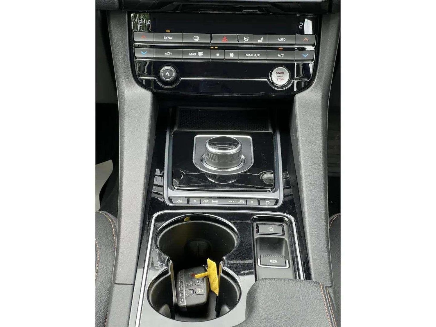 Used Jaguar F-Pace 2017 for sale - 76566600: Photo 36